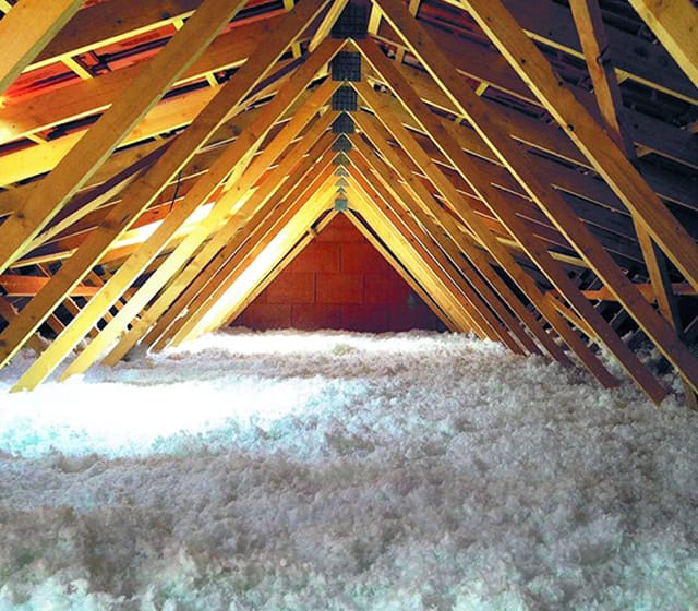 A quoi sert le déflecteur dans l'isolation des combles ? - Kbane